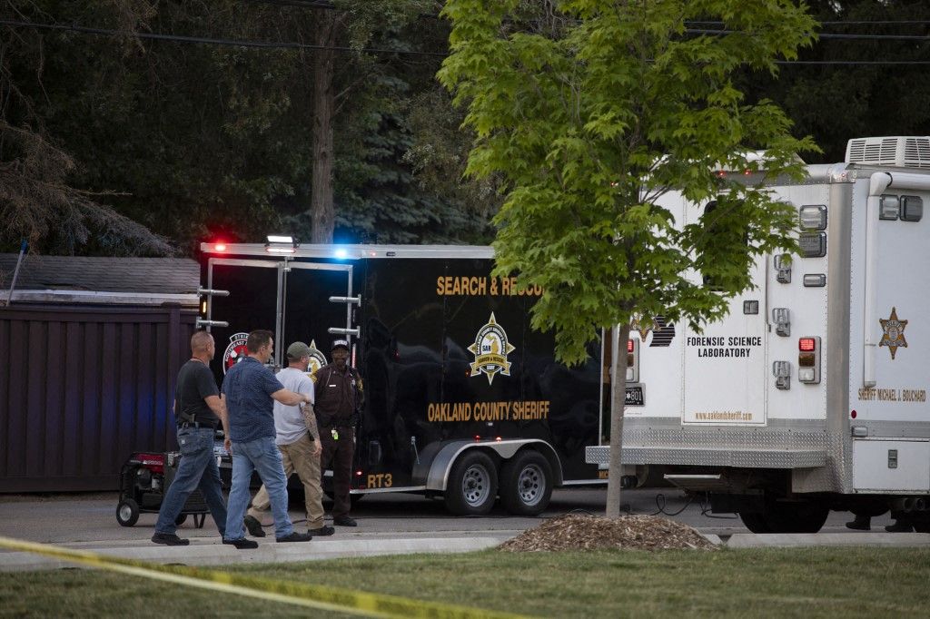 Five killed, teen critically injured in north Las Vegas shootings Al